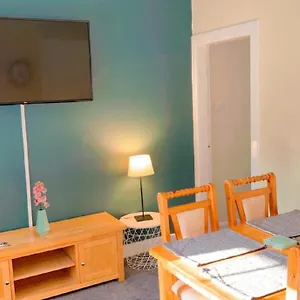 Apartment Leven, Edinburgh